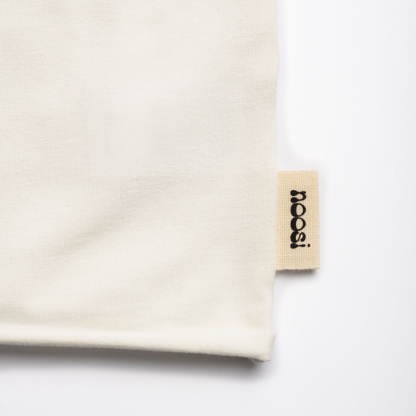 Jednovrstvová čiapka – LIGHT BEANIE Prírodná biela – Obrázok 3